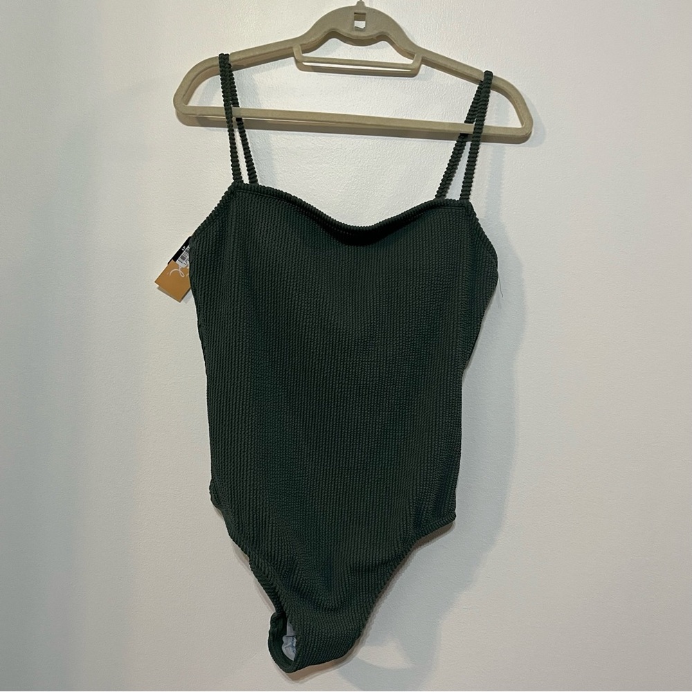 Kona Sol Women's Green One Piece Texture Swimsuit Size L 12-14